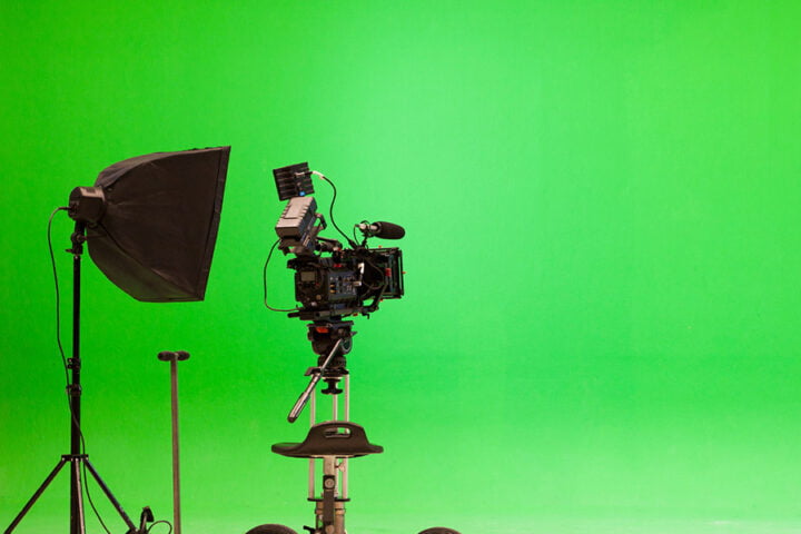 Application of Chroma Key Green Screen Paint in studio