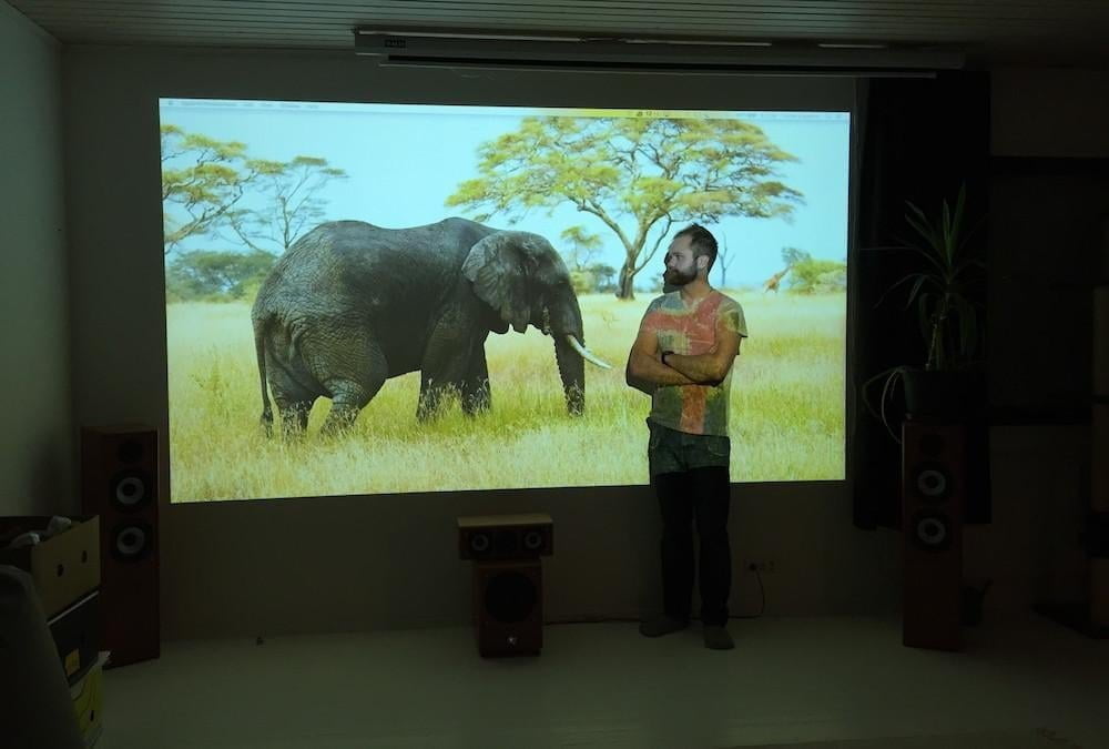 Projector paint Teemu Finland